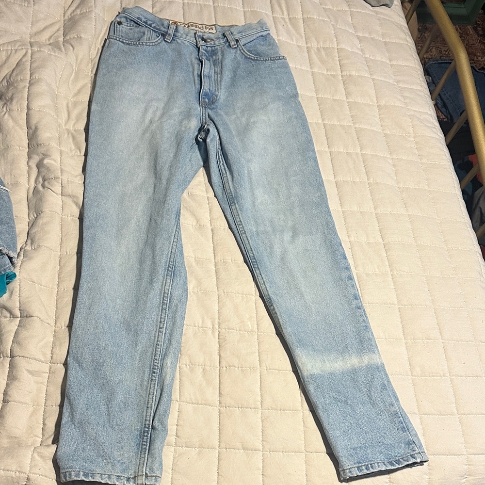 Arizona Jean Company Light Blue Women's Straight Leg Jeans